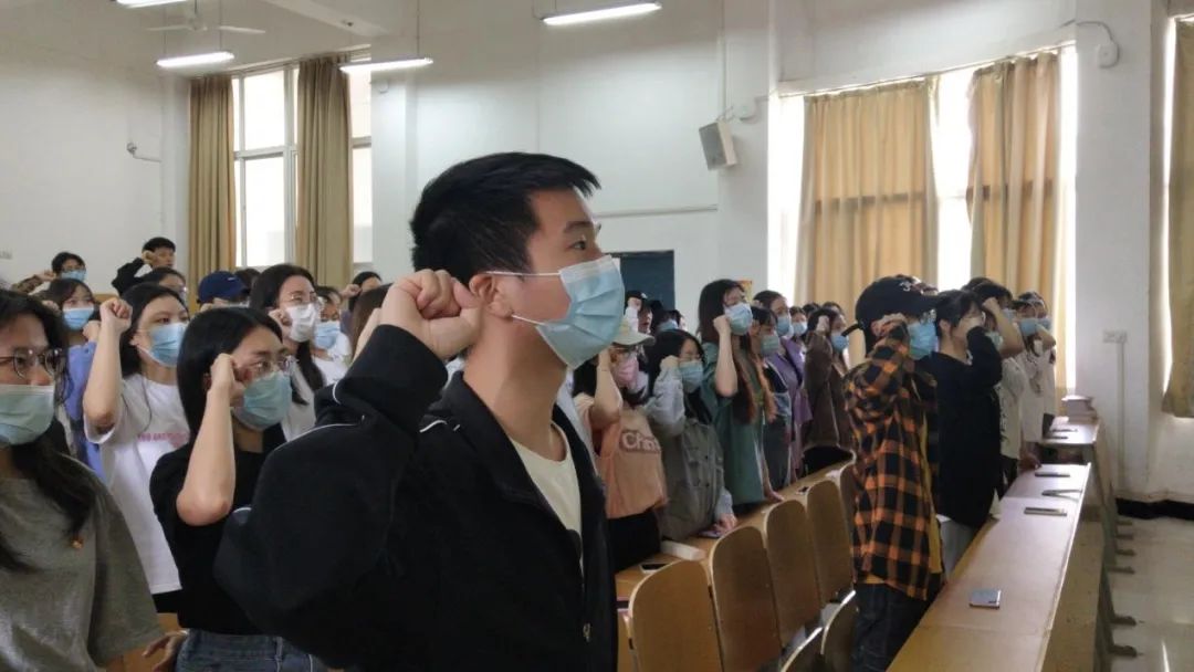 问鼎娱乐