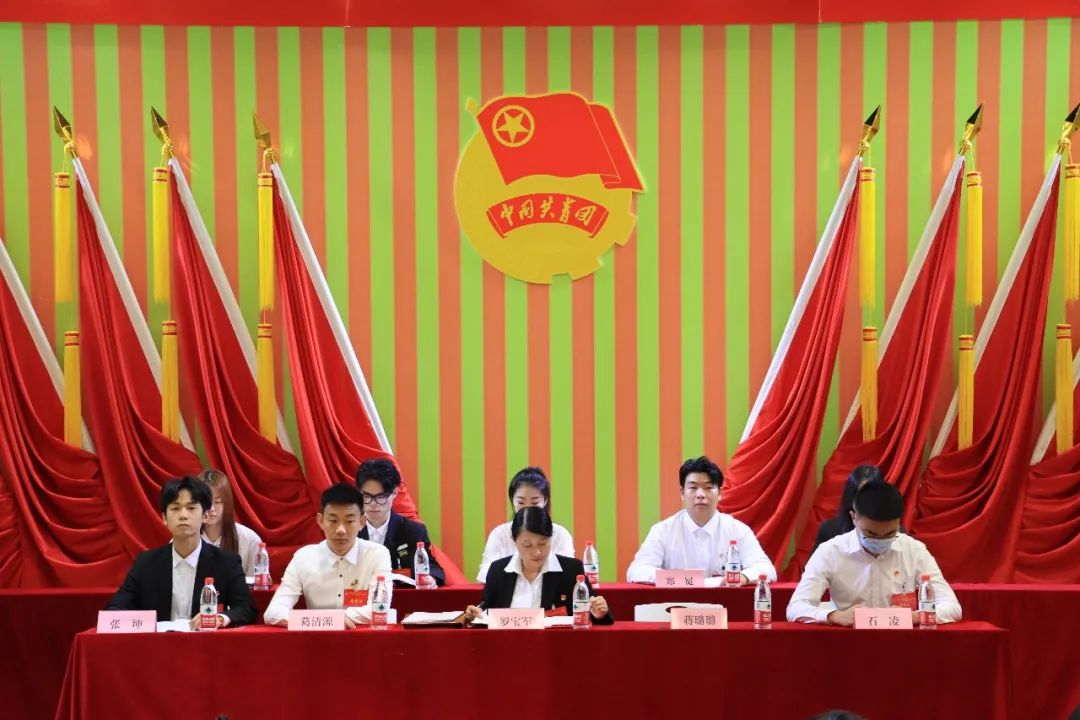问鼎娱乐