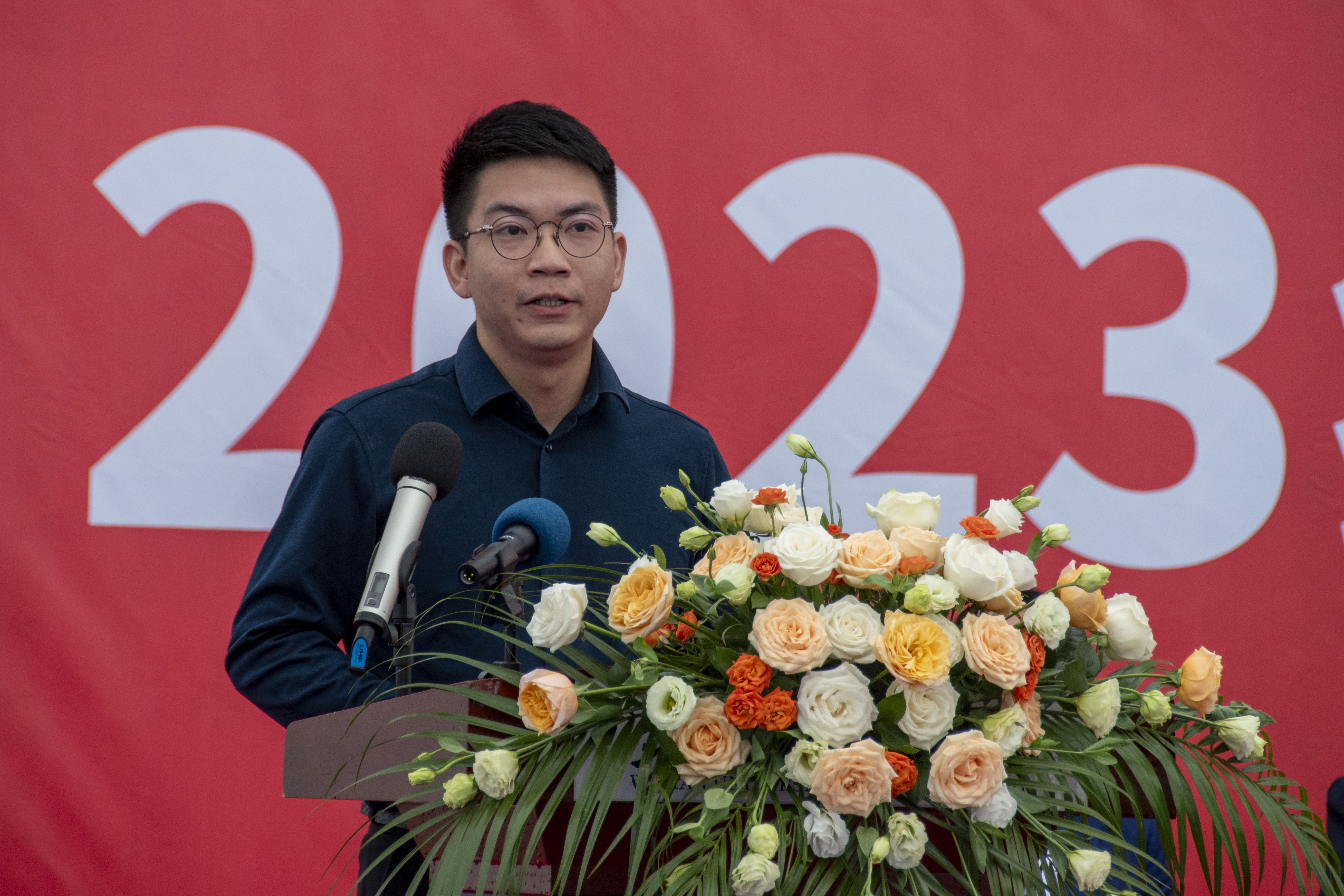 问鼎娱乐