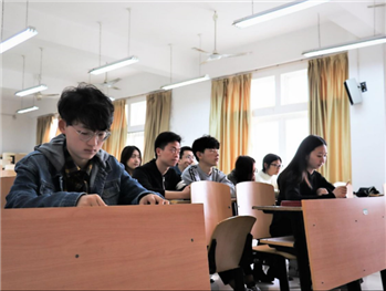 问鼎娱乐