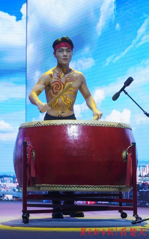 问鼎娱乐