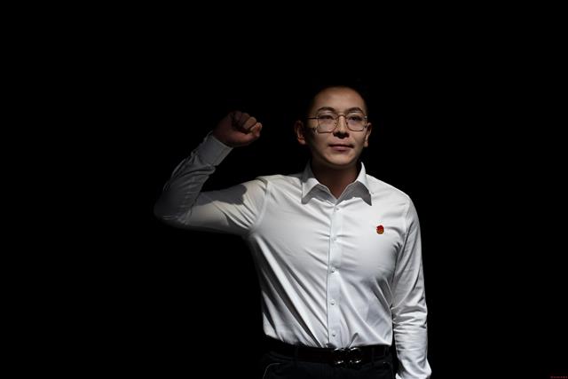 问鼎娱乐