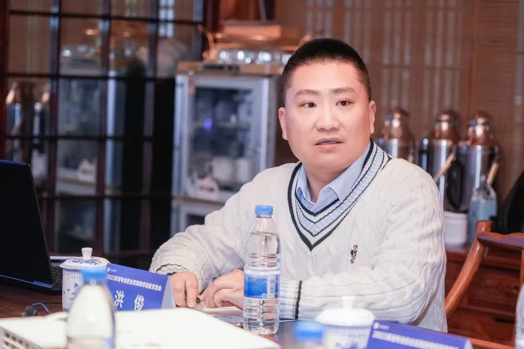 问鼎娱乐
