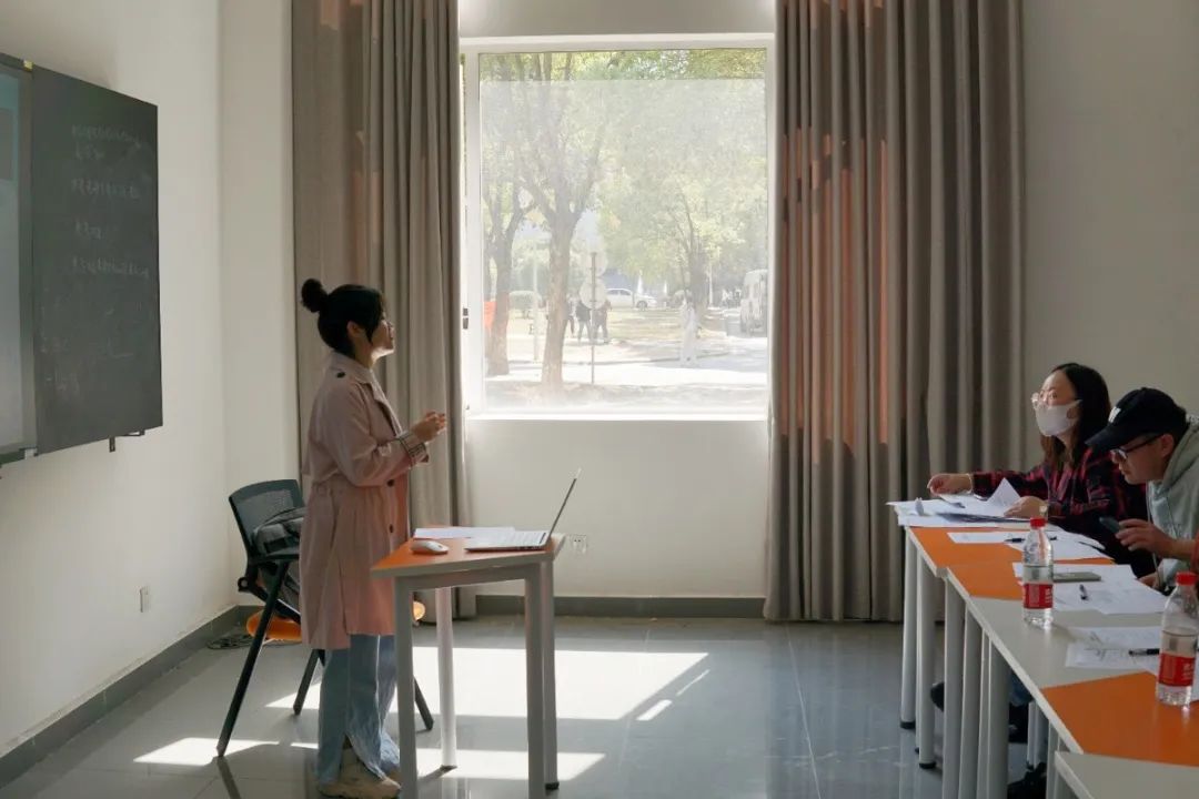 问鼎娱乐