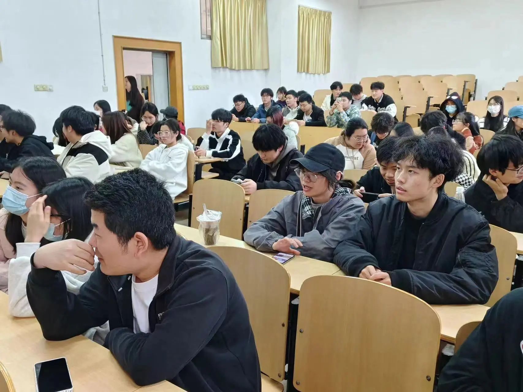 问鼎娱乐
