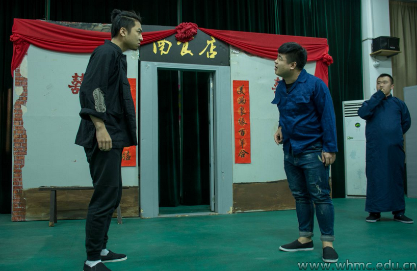 问鼎娱乐